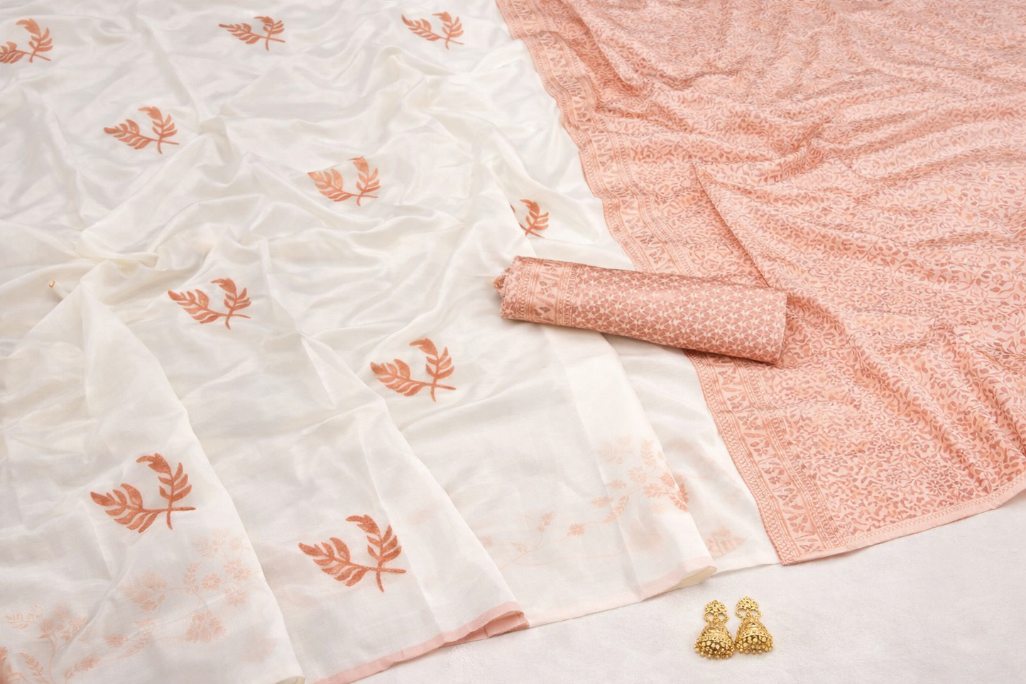 Elegant Trending Banarasi Soft Silk Saree in Off-White with Peach Motifs